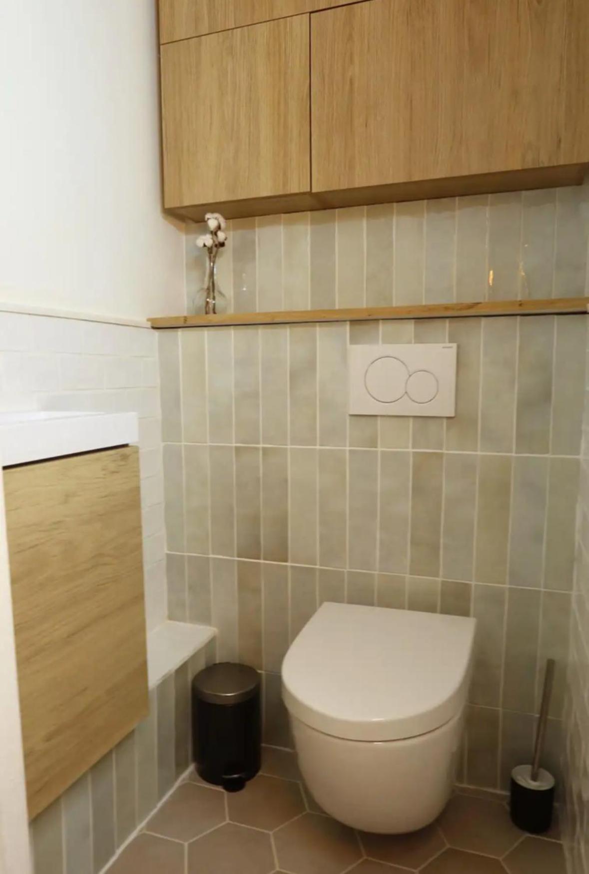 Charmant Appartement Cosy A Suresnes Exteriör bild