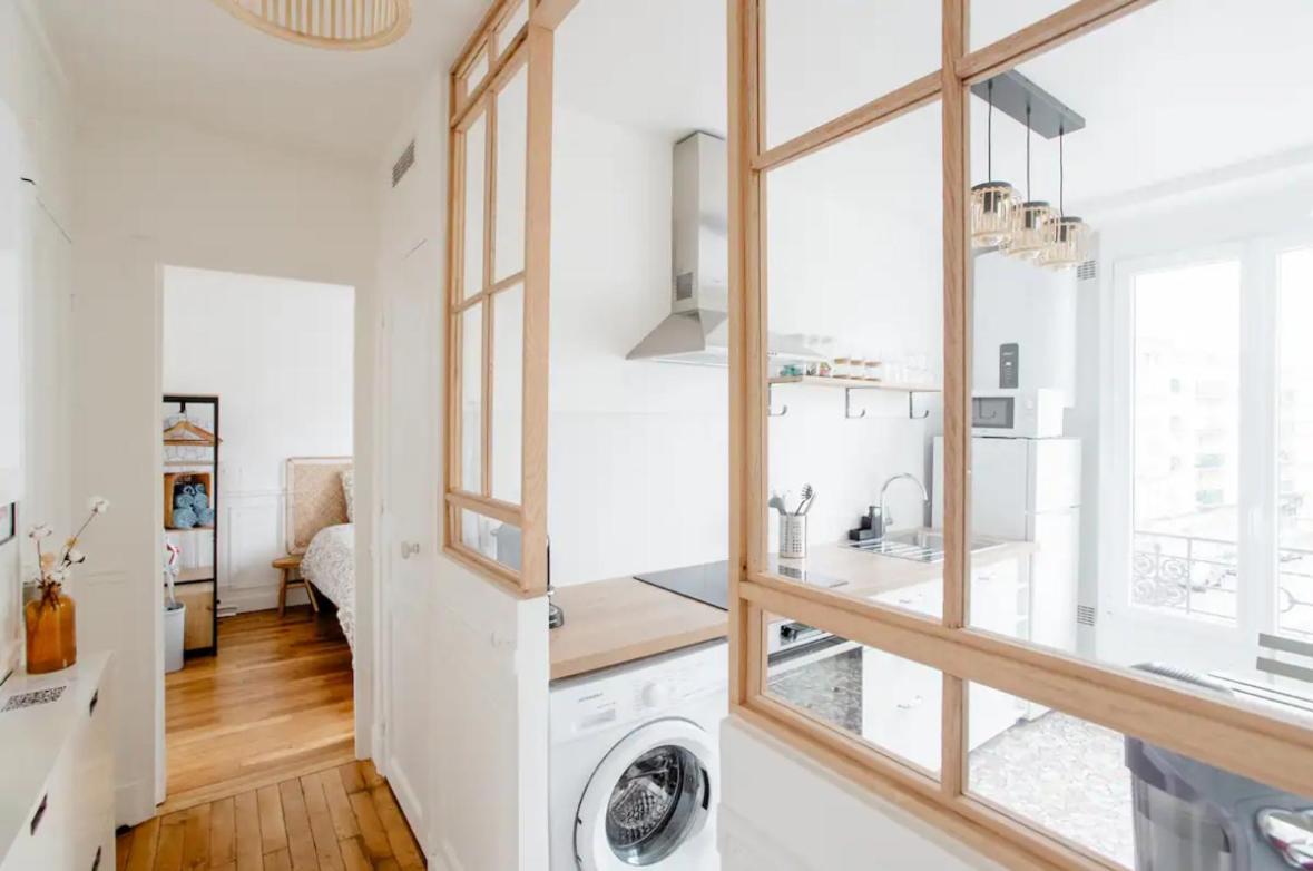 Charmant Appartement Cosy A Suresnes Exteriör bild